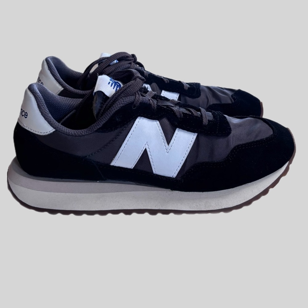 New Balance 237 Classic Black and White Trainers Fashion Sneaker Women’s 5.5